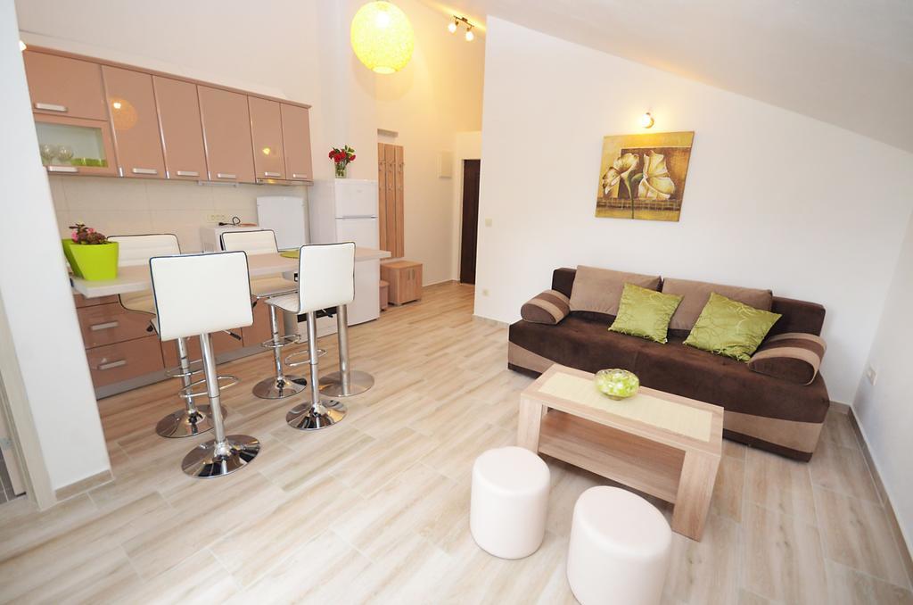 קוטור Apartmani Mizdrak מראה חיצוני תמונה