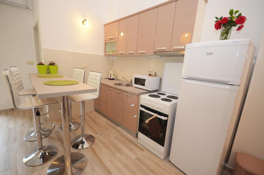 קוטור Apartmani Mizdrak מראה חיצוני תמונה
